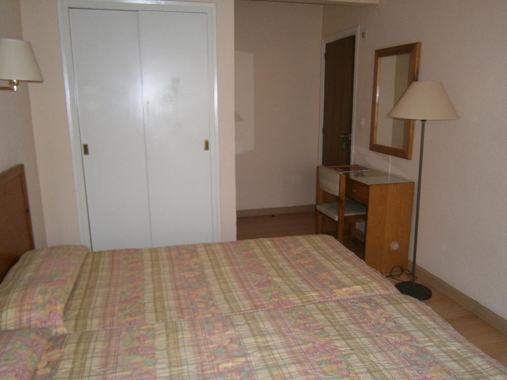 Hotel Goya Аликанте Экстерьер фото
